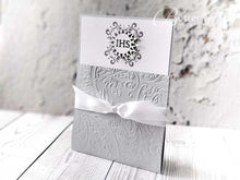 Load image into Gallery viewer, First Communion Invitation #32
